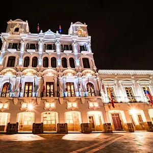 5* Отель Plaza Grande